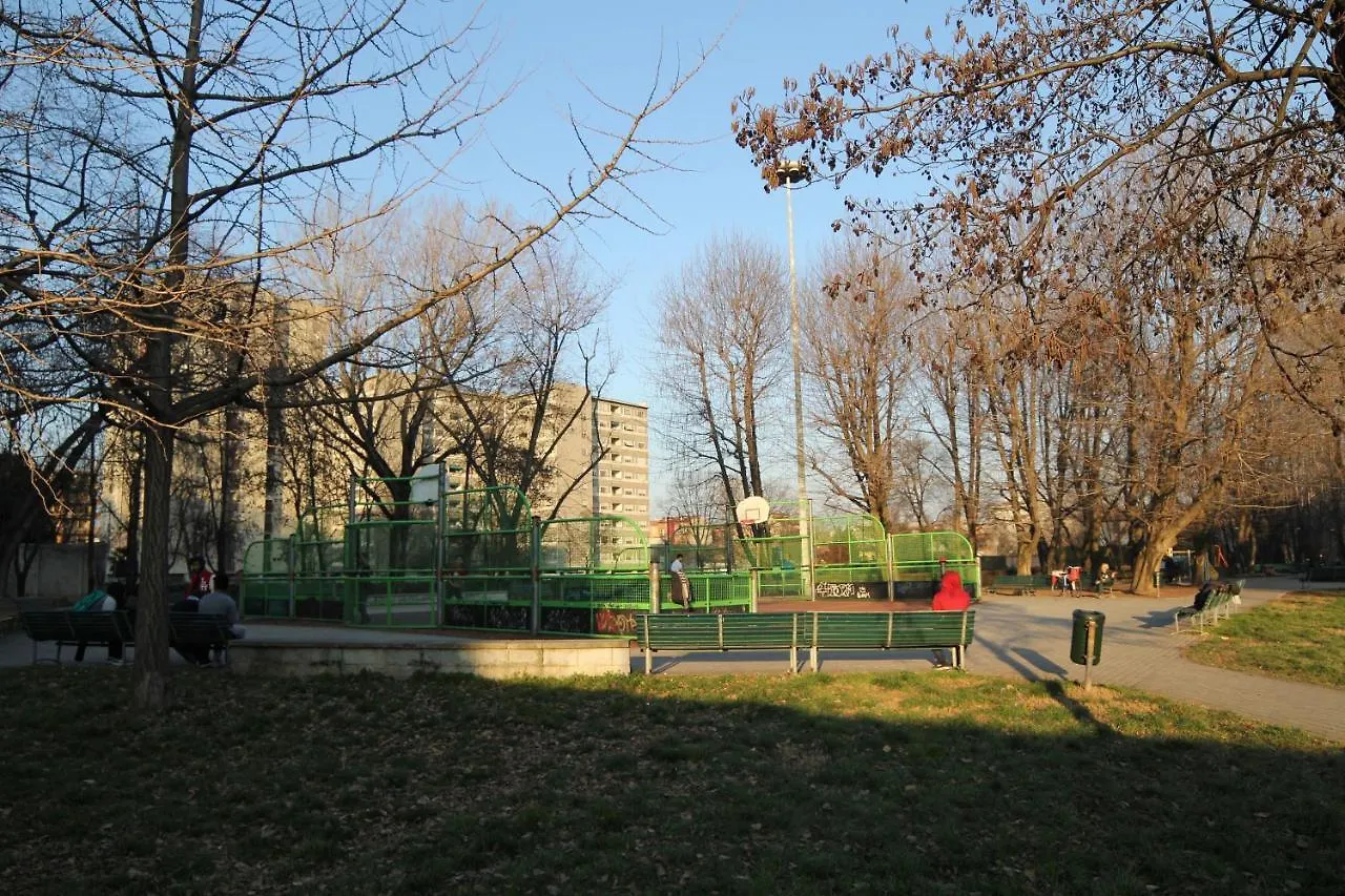 Milano: Accogliente Appartamento In Zona Comoda